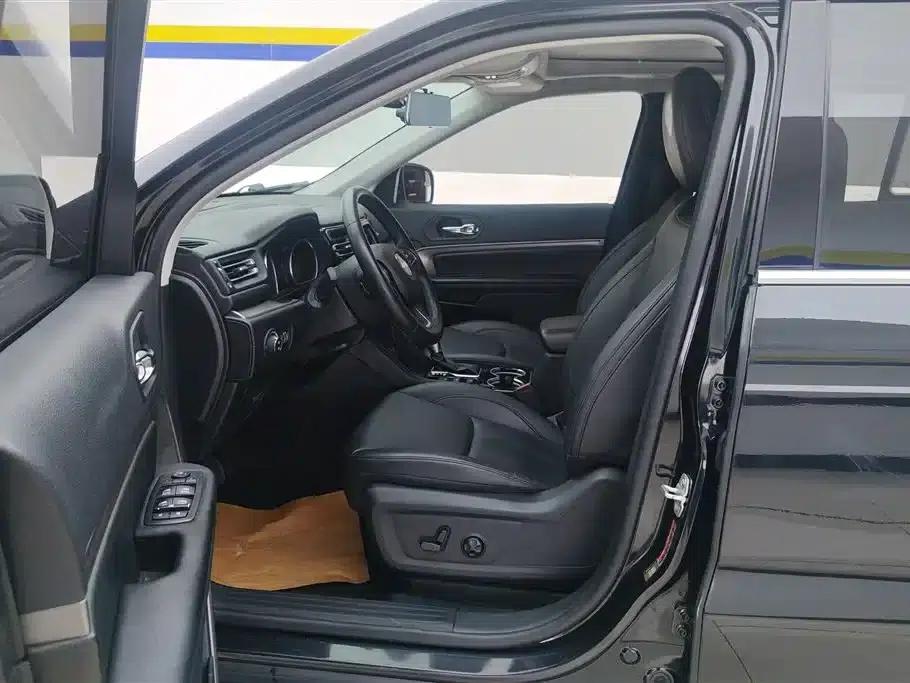 Commander 2018 2.0T 2WD Enjoy Edition (China VI Emission Standard) — миниатюра 9