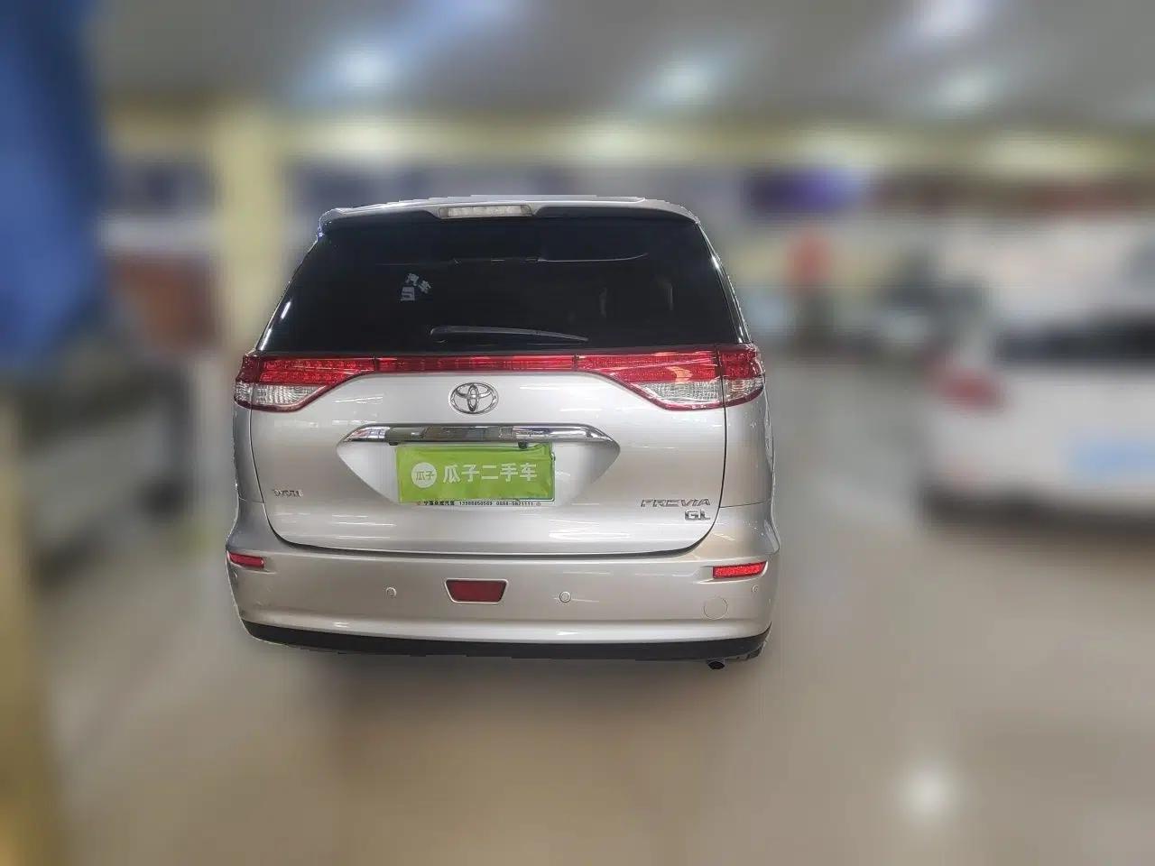 Toyota Previa 2012 2.4L 7-Seater Luxury Edition — миниатюра 5
