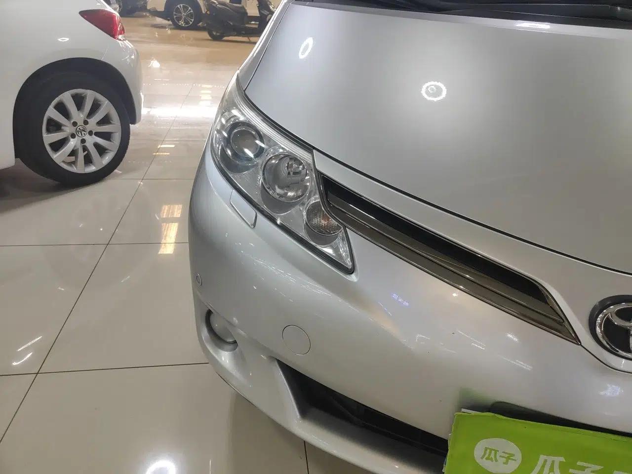 Toyota Previa 2012 2.4L 7-Seater Luxury Edition — миниатюра 7