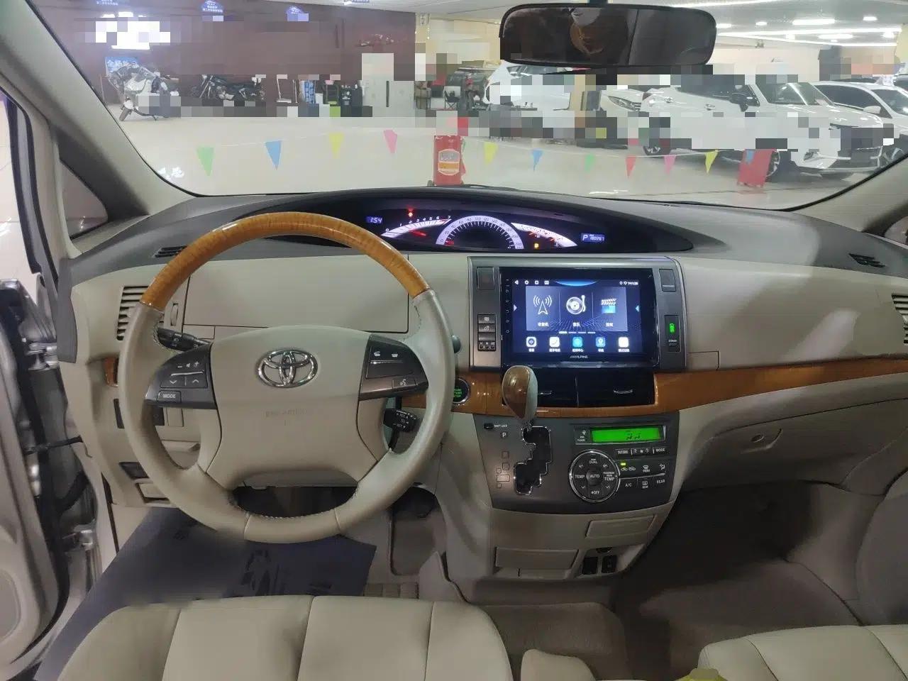 Toyota Previa 2012 2.4L 7-Seater Luxury Edition — миниатюра 10