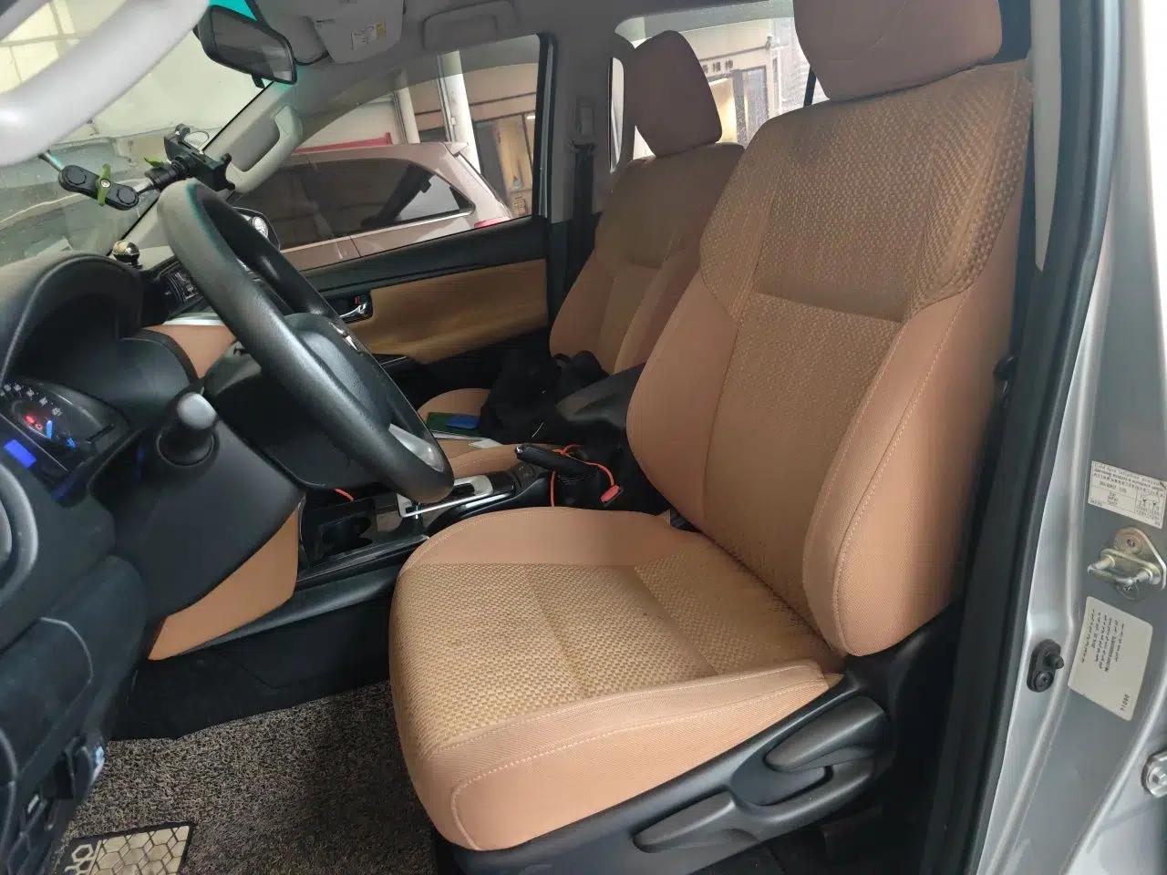 Toyota Fortuner  — миниатюра 16