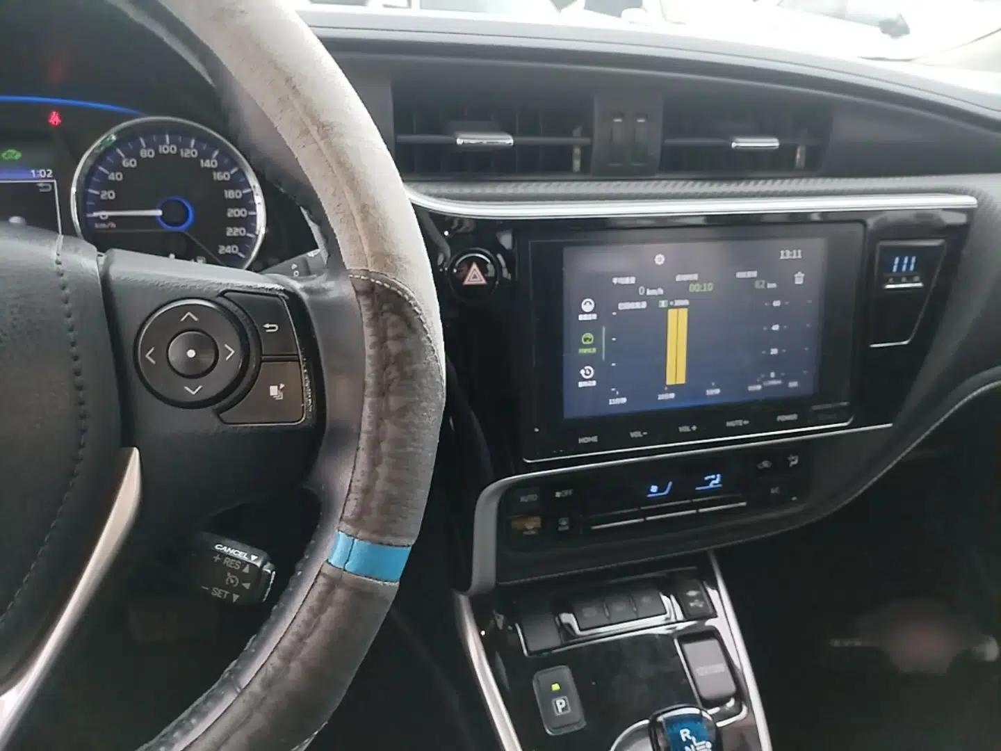 Toyota Levin Hybrid E+ 2019 1.8L PH V E-CVT Luxury Edition — миниатюра 12