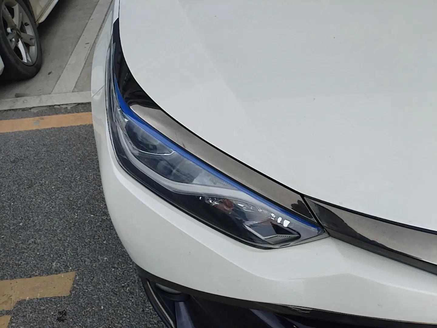 Toyota Levin Hybrid E+ 2019 1.8L PH V E-CVT Luxury Edition — миниатюра 7