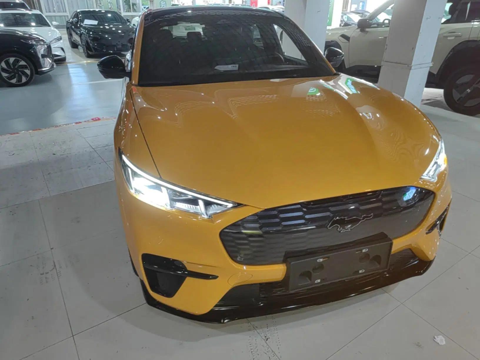Ford Mustang Mach-E 2024 GT Model — миниатюра 3