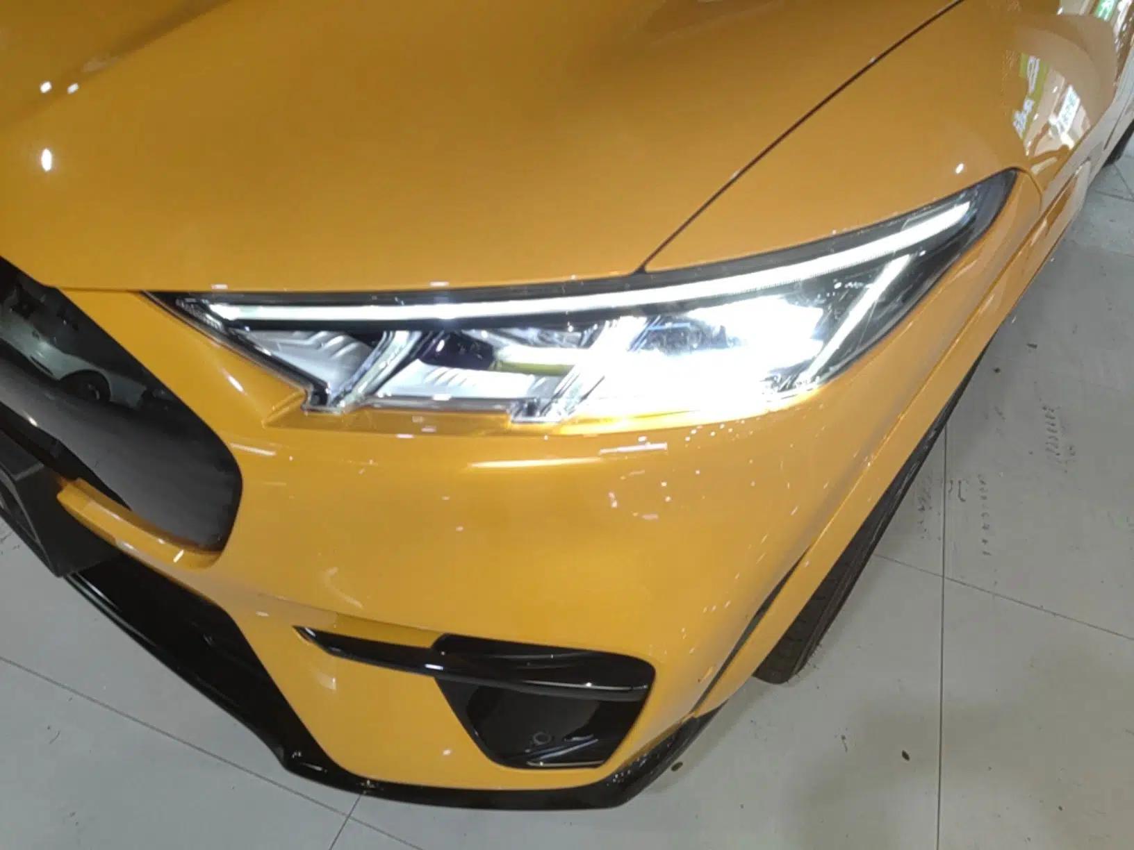 Ford Mustang Mach-E 2024 GT Model — миниатюра 9
