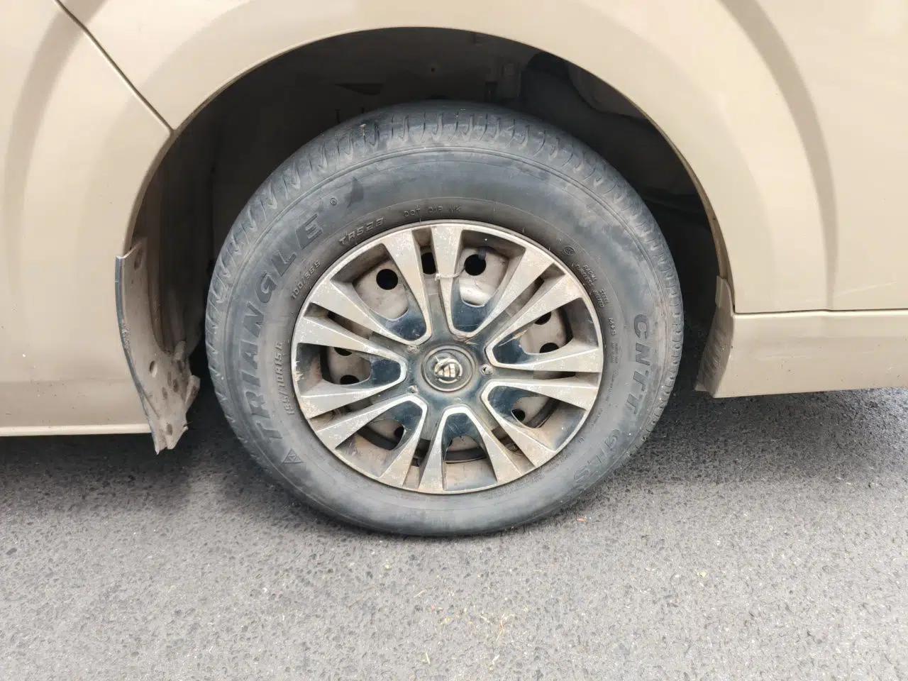 Foton Scenic G7 2016 2.8T Commercial Version Short Wheelbase High-Roof 493ZLQ4 — миниатюра 8