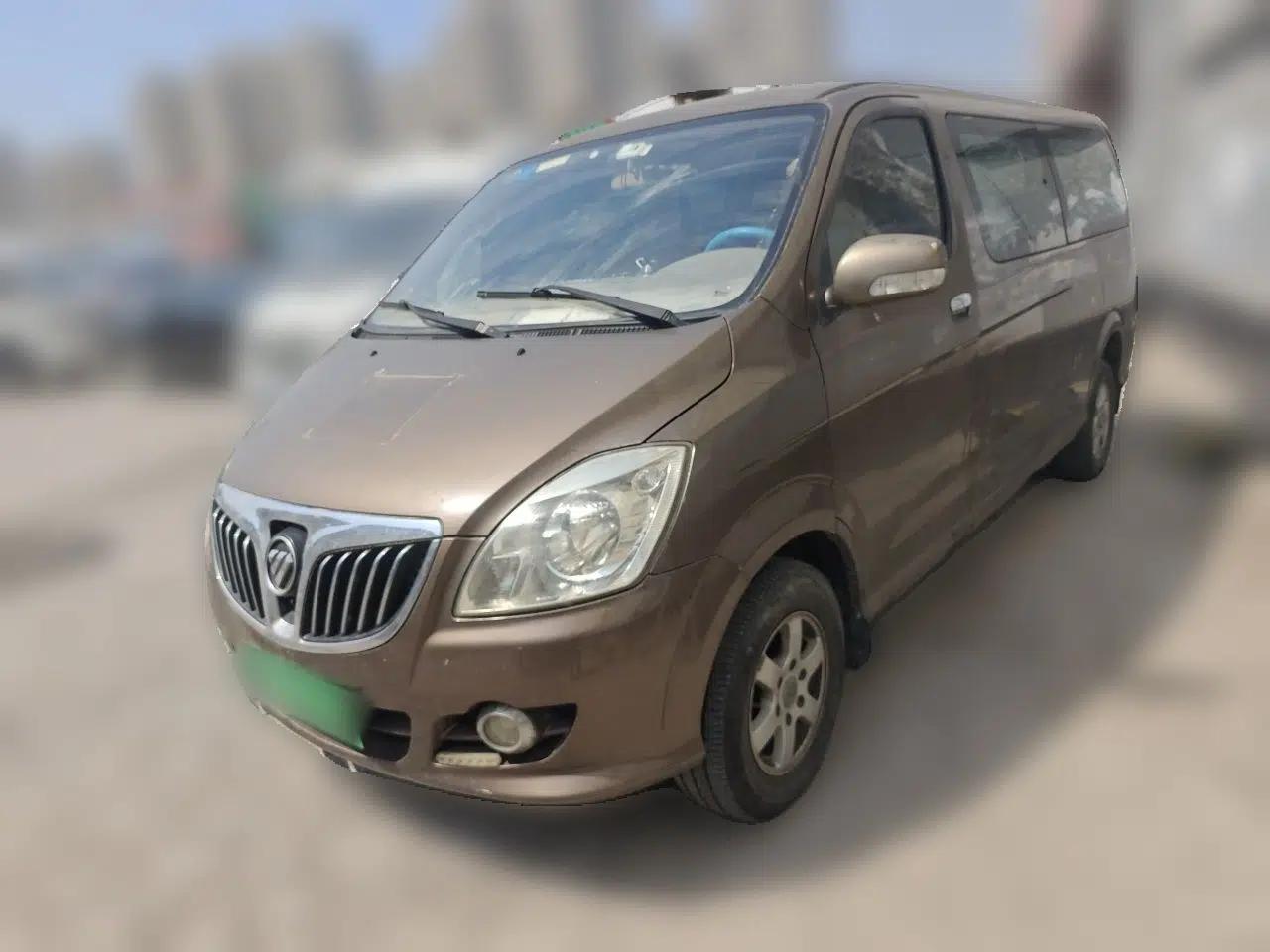 Foton MP-X E 2014 2.4L Business Class Luxury Edition 4G69 — миниатюра 1