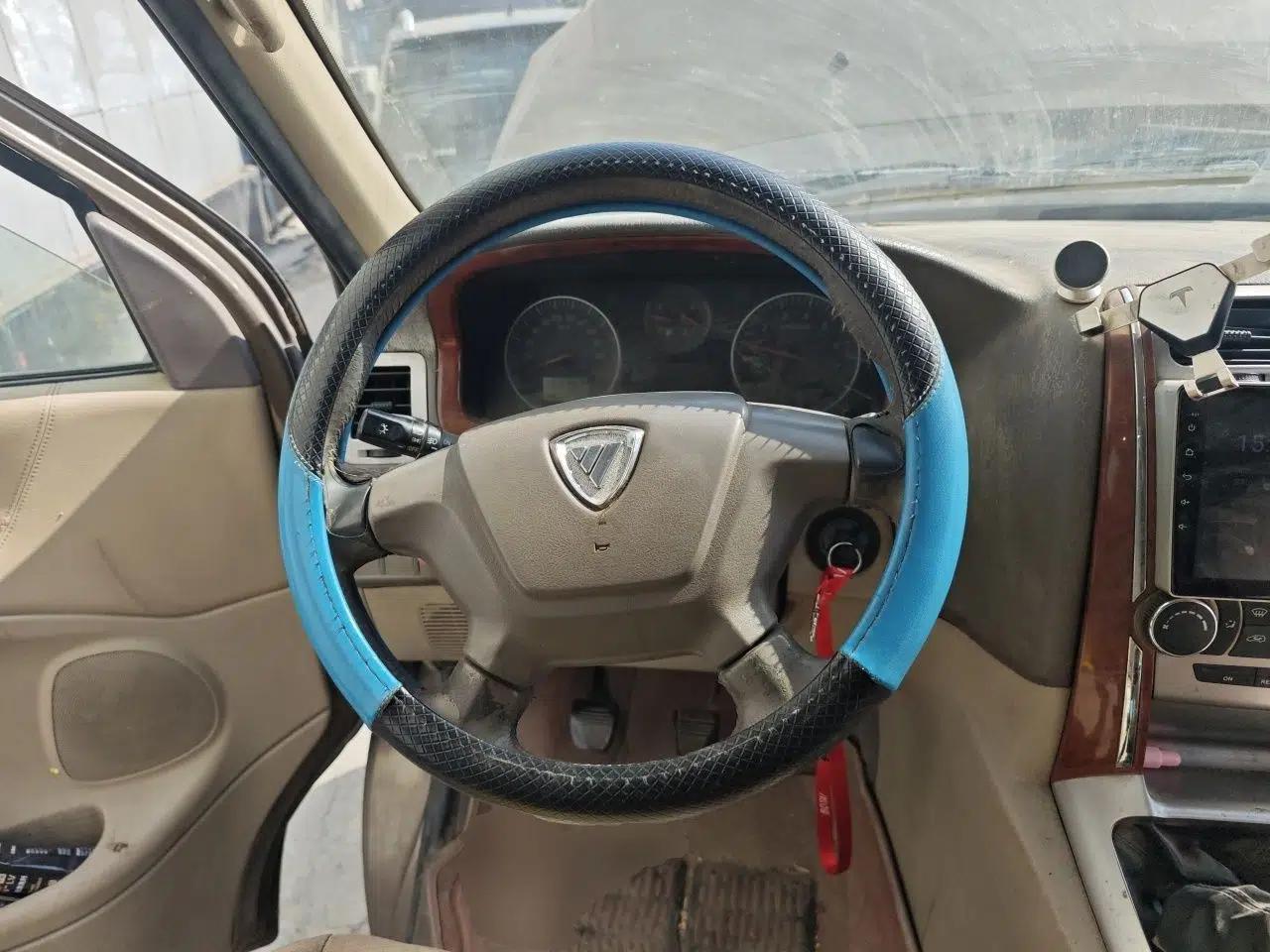 Foton MP-X E 2014 2.4L Business Class Luxury Edition 4G69 — миниатюра 11