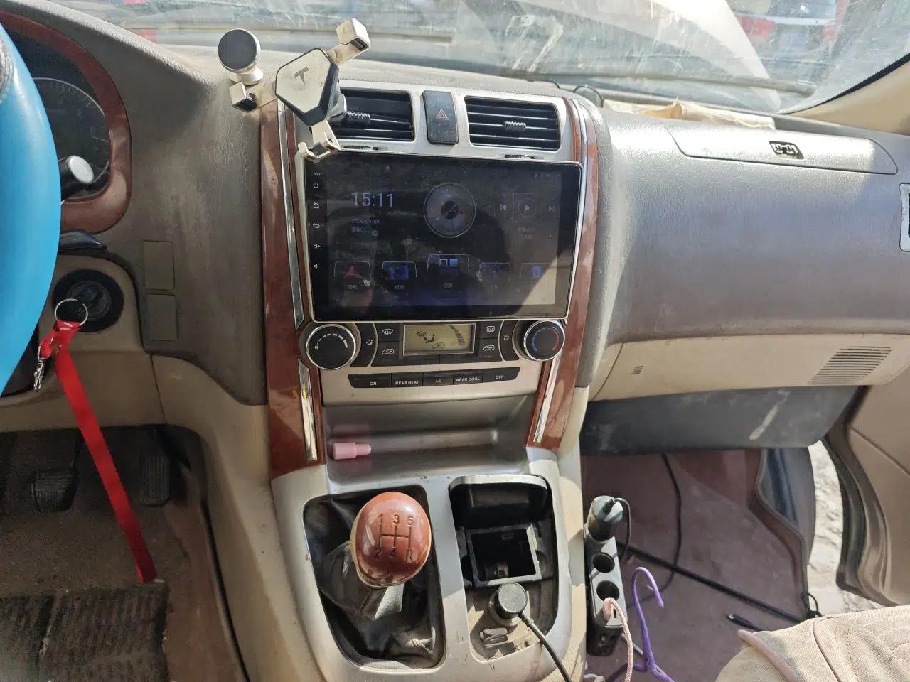 Foton MP-X E 2014 2.4L Business Class Luxury Edition 4G69 — миниатюра 14