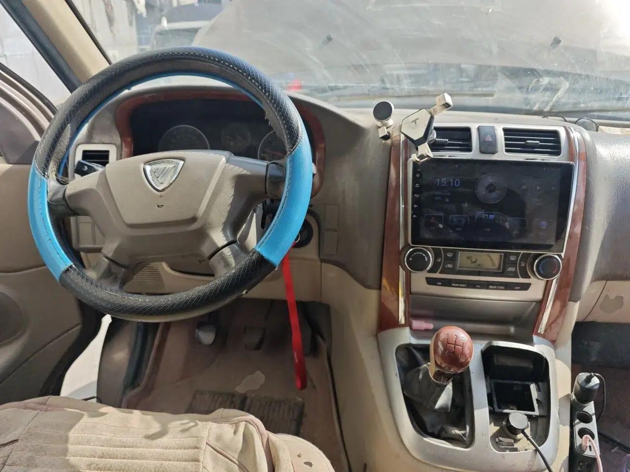 Foton MP-X E 2014 2.4L Business Class Luxury Edition 4G69 — миниатюра 10