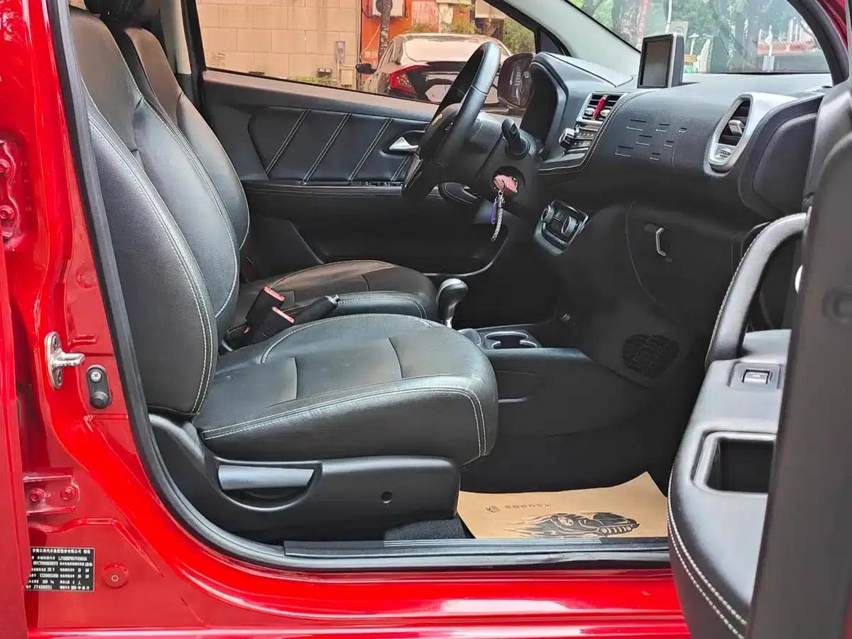 JAC iEV6E 2018 Sport Edition, iEV6E Luxury Smart Edition — миниатюра 9
