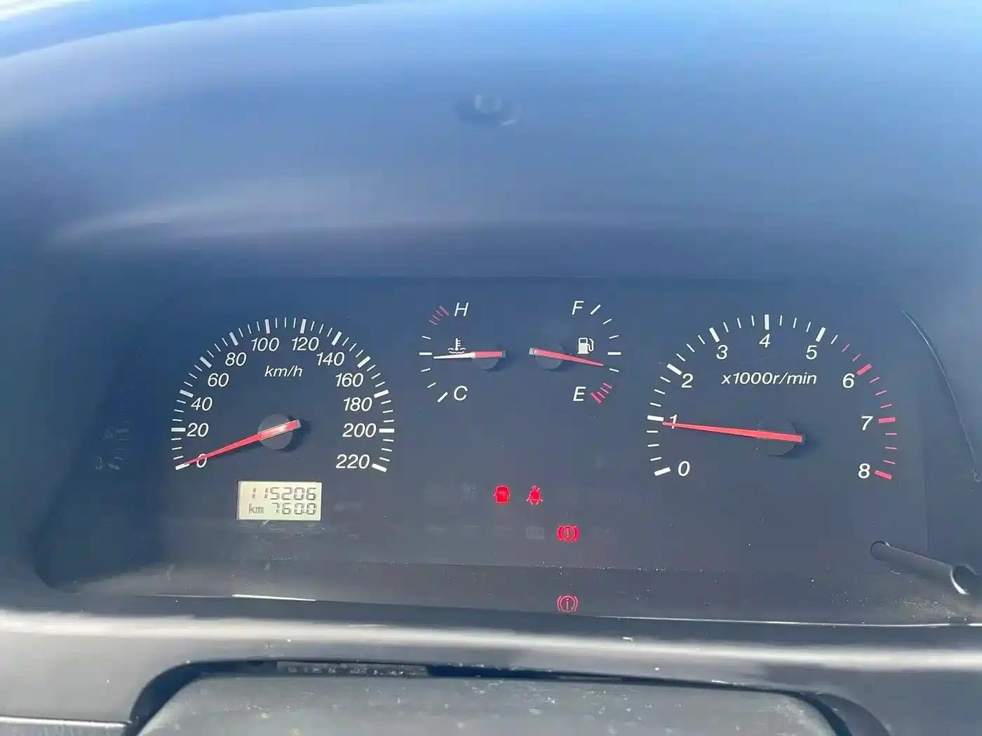 Grace 2007 2.7L Business Class Standard 9-seater 3RZ — миниатюра 23