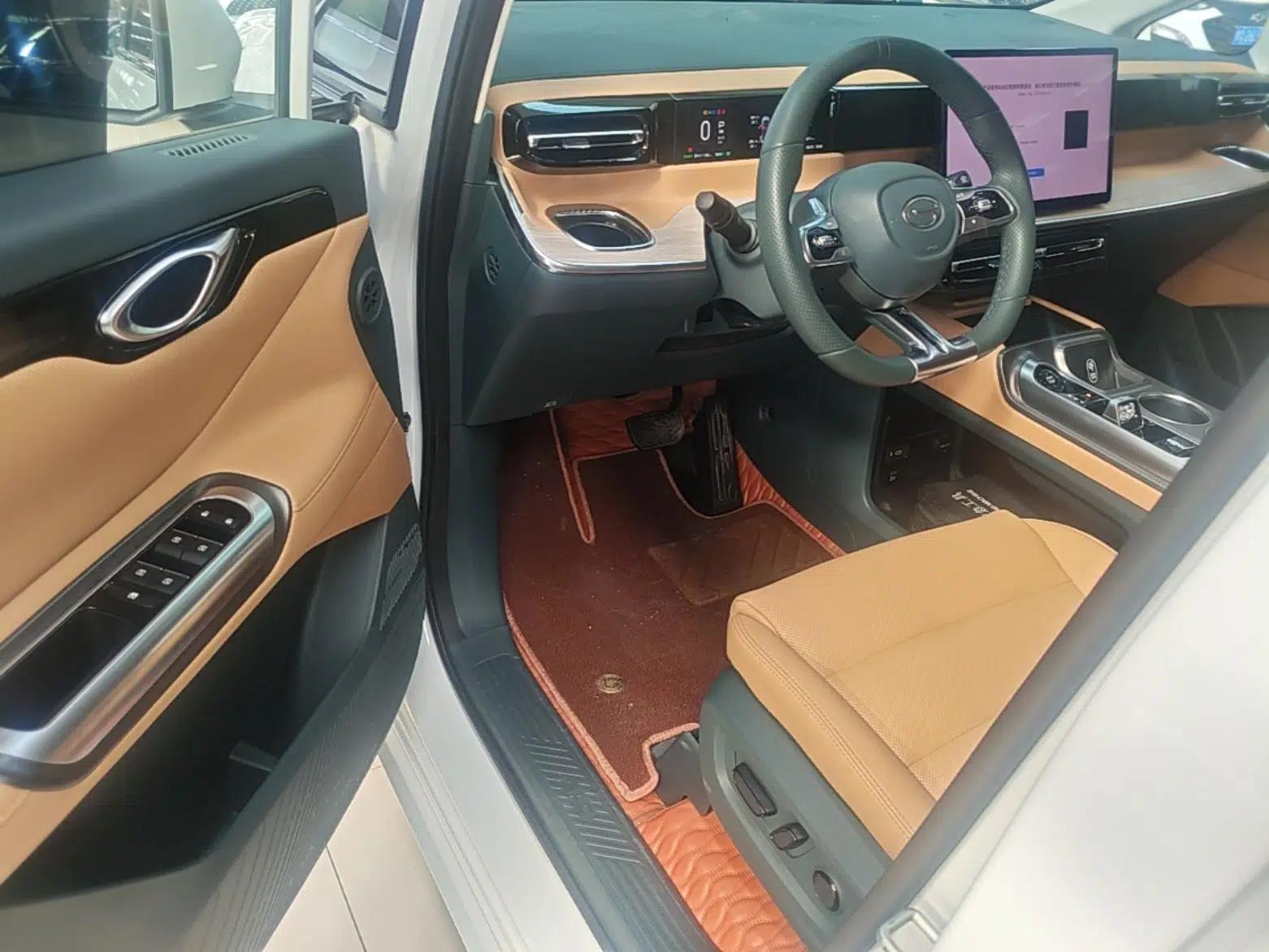 GAC Trumpchi E8 2024 Honor Series 2.0L Honor Edition — миниатюра 19