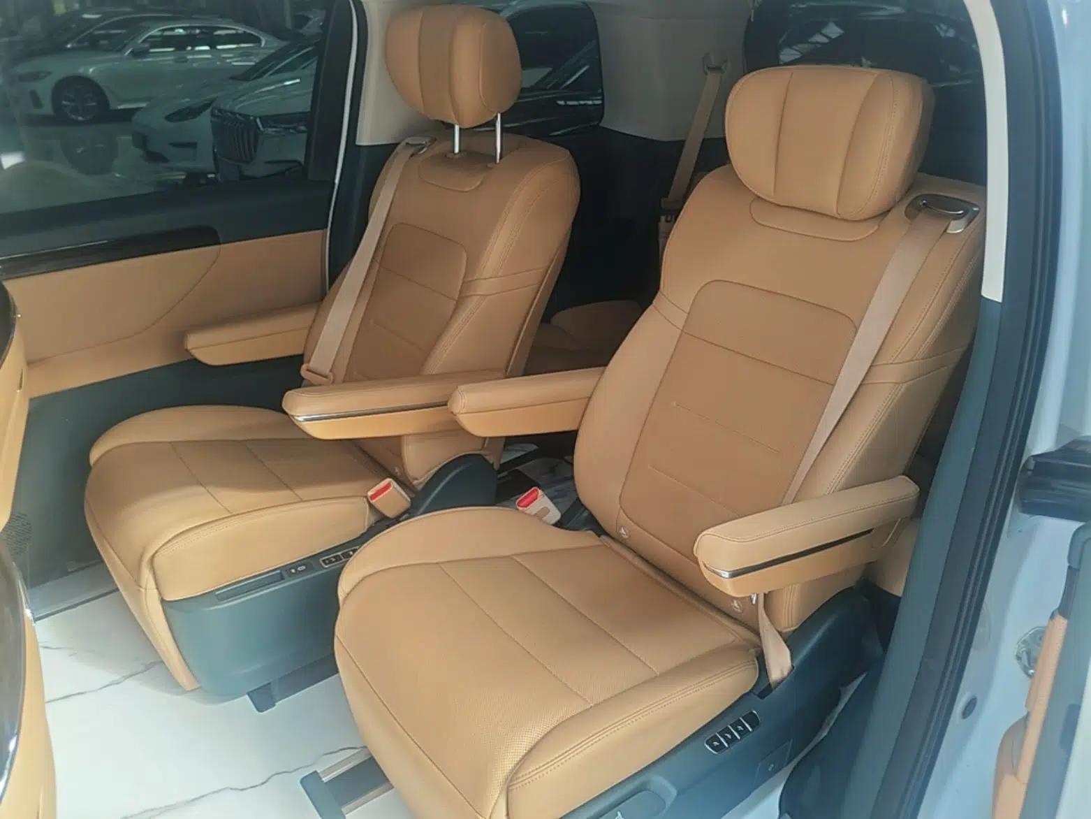 GAC Trumpchi E8 2024 Honor Series 2.0L Honor Edition — миниатюра 20