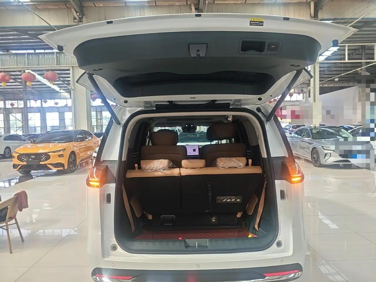 GAC Trumpchi E8 2024 Honor Series 2.0L Honor Edition — миниатюра 22
