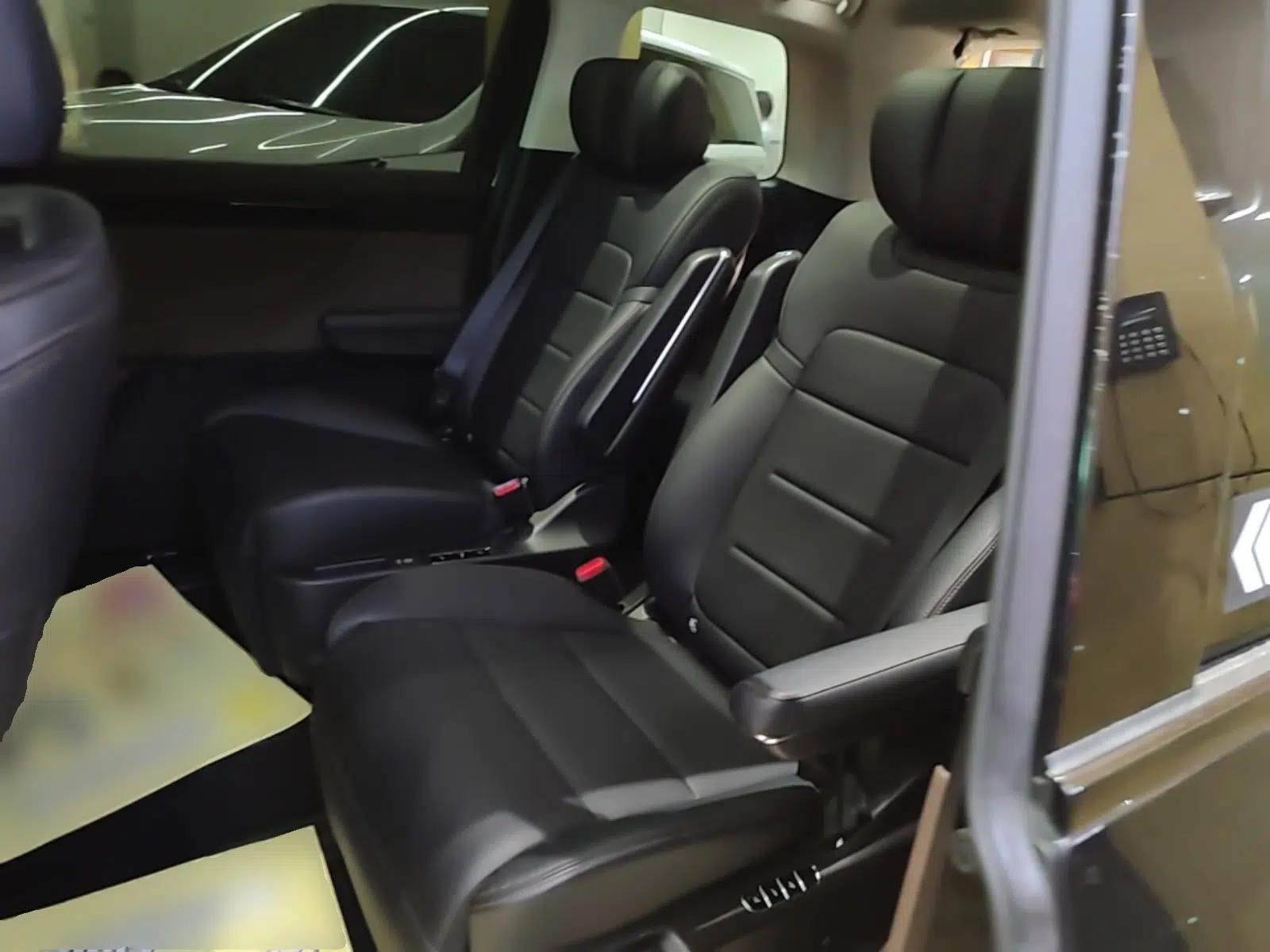 GAC Trumpchi E8 2024 Honor Series 2.0L Honor Edition — миниатюра 20