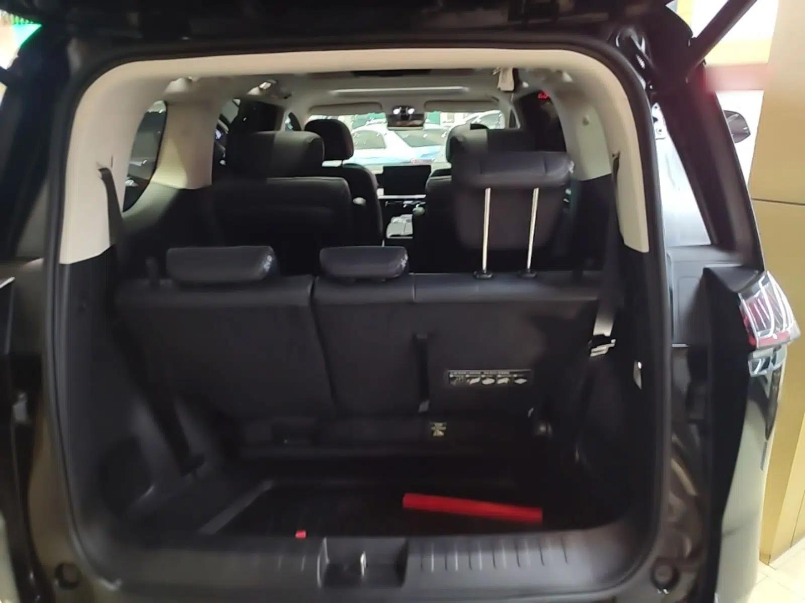 GAC Trumpchi E8 2024 Honor Series 2.0L Honor Edition — миниатюра 22