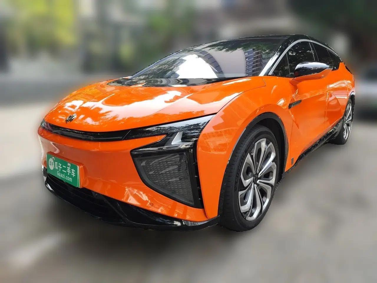 HiPhi X 2021 Founder Edition 6-seater — миниатюра 1