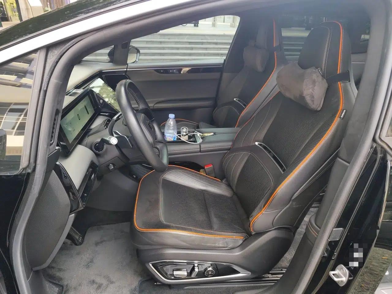 HiPhi X 2021 Founder Edition 6-seater — миниатюра 16