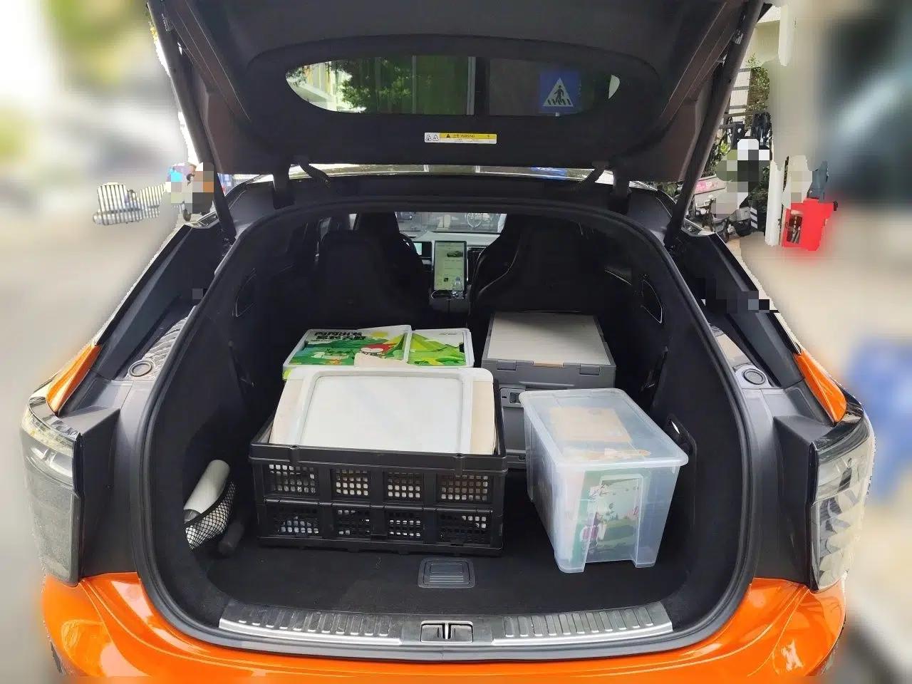 HiPhi X 2021 Founder Edition 6-seater — миниатюра 20