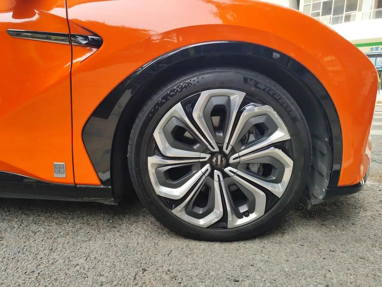 HiPhi X 2021 Founder Edition 6-seater — миниатюра 8