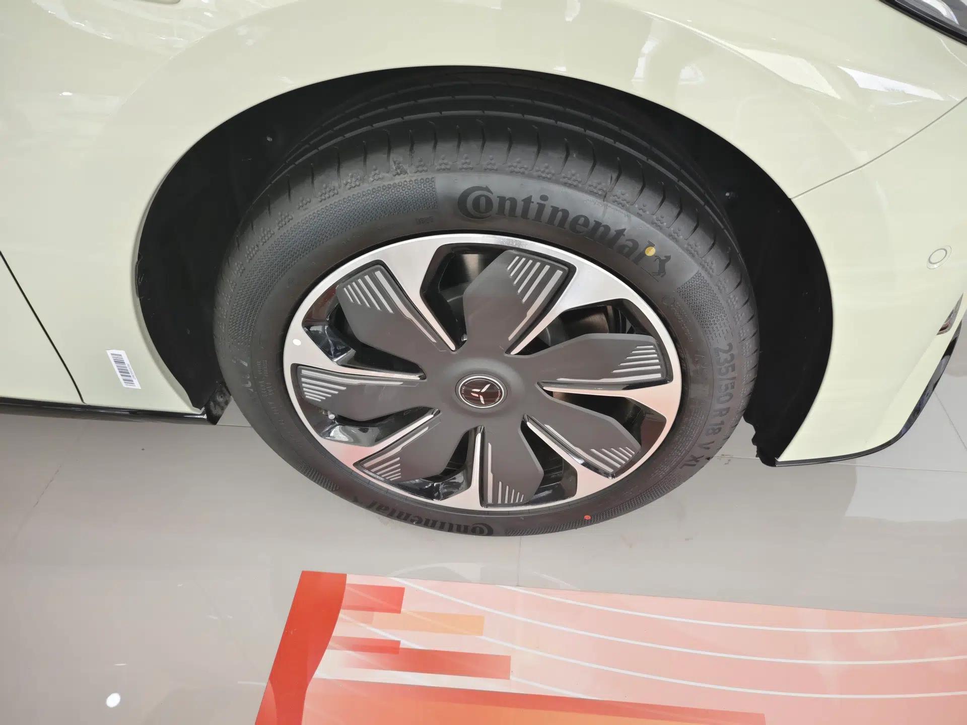 Hongqi Tiangong 05 2025 550 Smart Selection — миниатюра 4