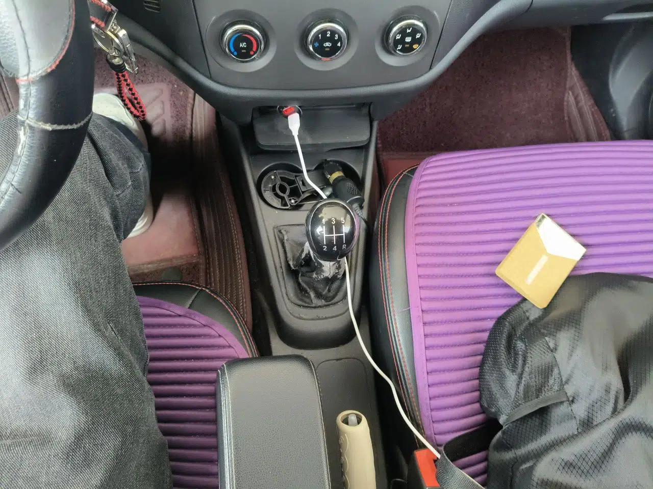 Geely Auto Diamond 2015 Sedan 1.5L Manual SuperDeluxe Model — миниатюра 15