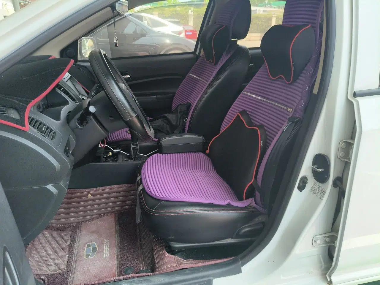 Geely Auto Diamond 2015 Sedan 1.5L Manual SuperDeluxe Model — миниатюра 16