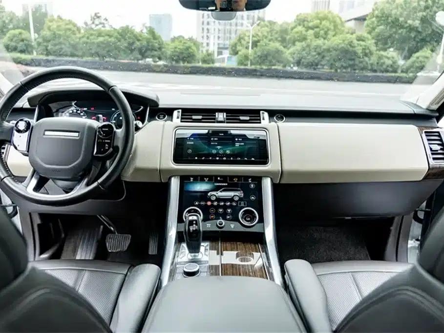 Range Rover Sport Hybrid 2018 P400e — миниатюра 12
