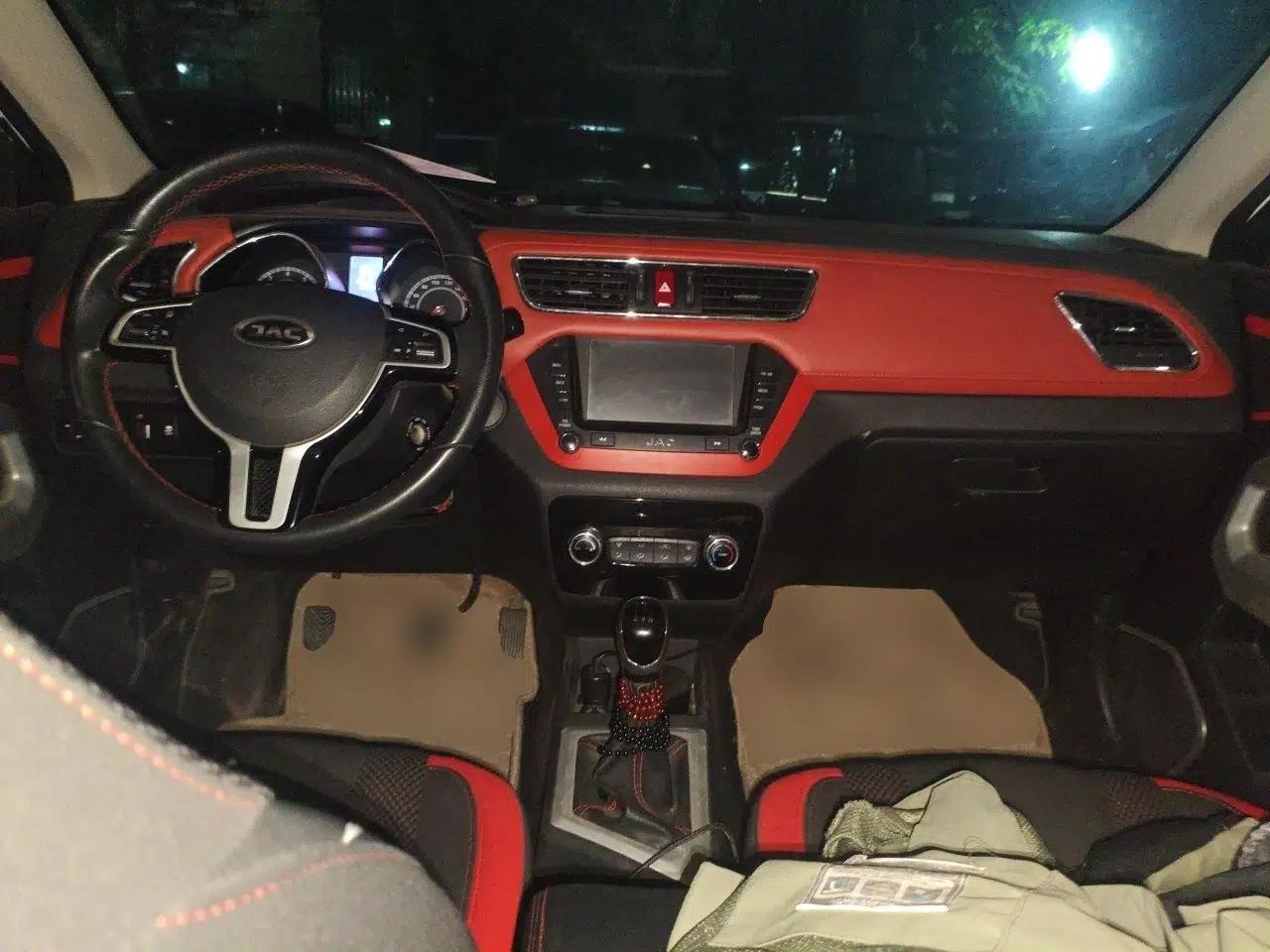 JAC Group Refine S2 2017 1.5L Manual Luxury Connect Edition — миниатюра 10