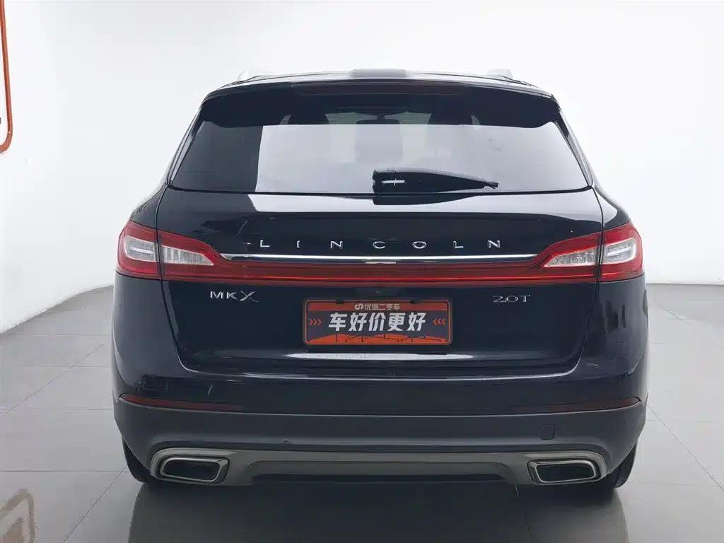 Lincoln MKX 2017 2.0T Two-Wheel Drive Premium Edition — миниатюра 4