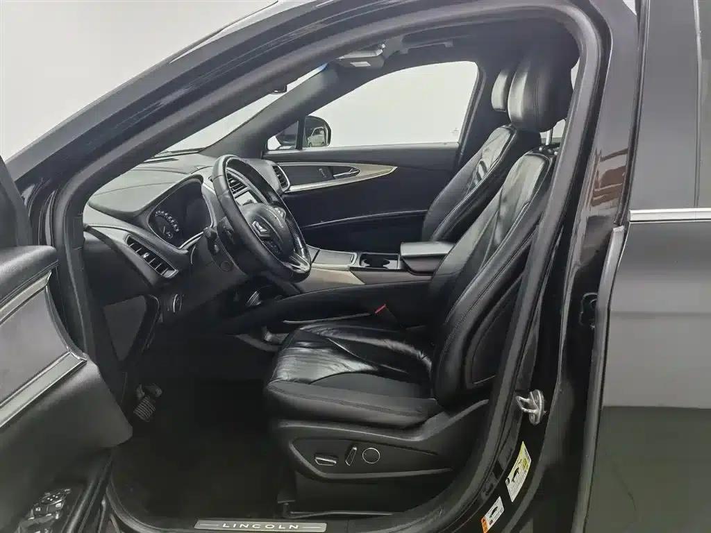 Lincoln MKX 2017 2.0T Two-Wheel Drive Premium Edition — миниатюра 10