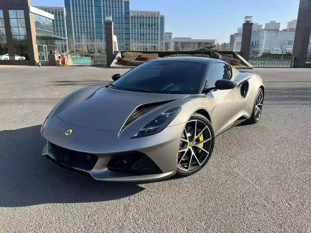2022 EMIRA 3.5T V6 Manual First Edition — миниатюра 1