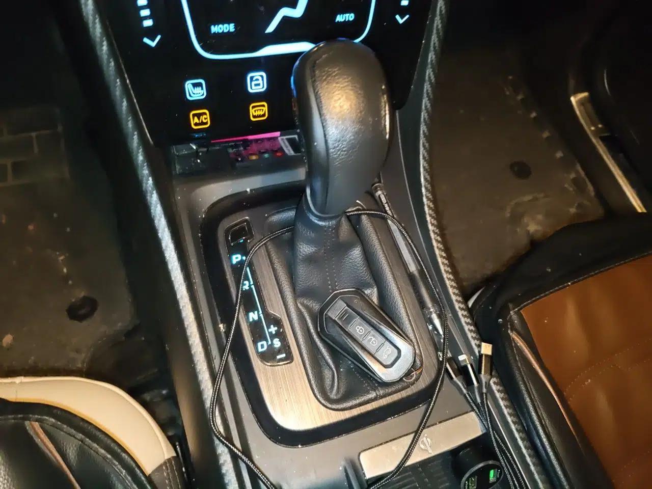 JMC Yusheng S330 2016 1.5L GTDi Automatic Two-Wheel Drive Flagship Edition — миниатюра 15