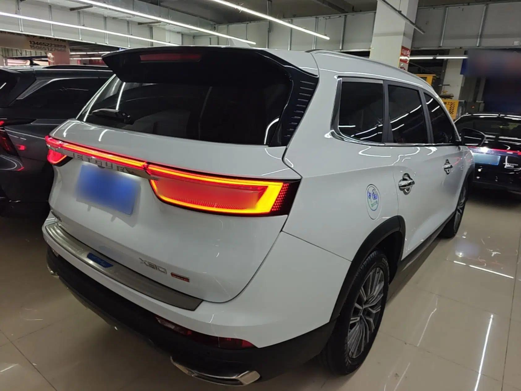 JETOUR X90 PLUS 2024 1.6TD DCT Villa 5-Seater — миниатюра 6