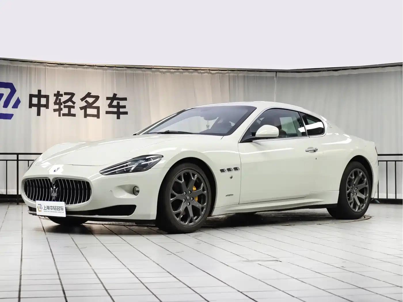 2013 GranTurismo 4.2L Automatic — миниатюра 1