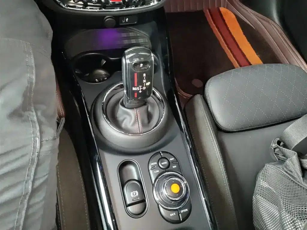 MINI JCW CLUBMAN 2021 2.0T JOHN COOPER WORKS ALL- — миниатюра 14