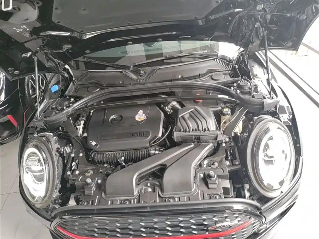 MINI JCW CLUBMAN 2021 2.0T JOHN COOPER WORKS ALL- — миниатюра 20