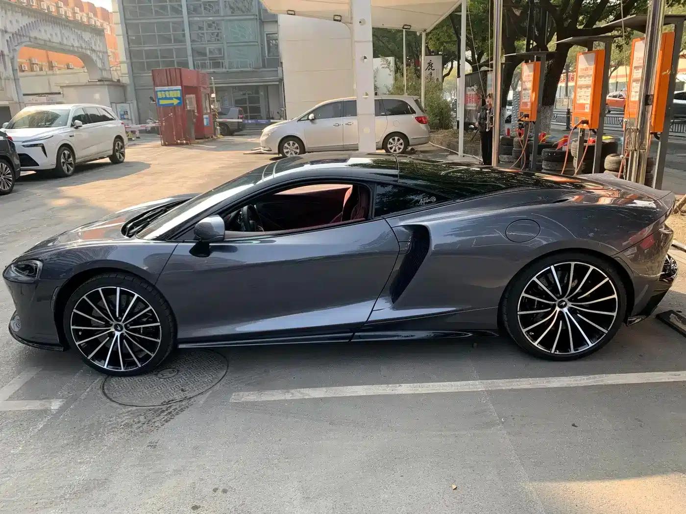 McLaren GT 2022 4.0T Standard Edition — миниатюра 2