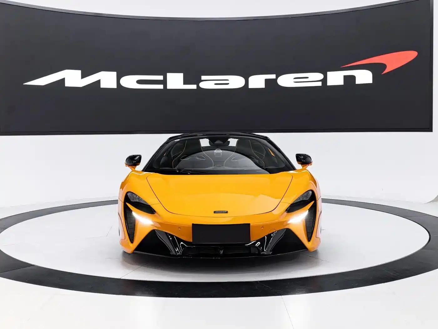 Artura 2025 3.0T Hybrid Spider — миниатюра 2