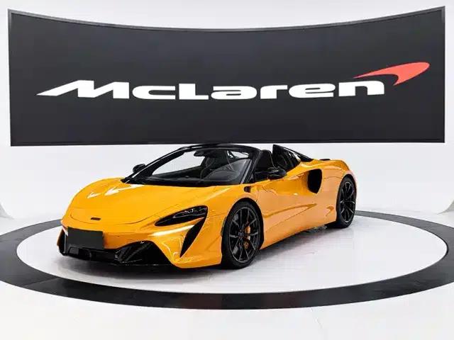 Artura 2025 3.0T Hybrid Spider