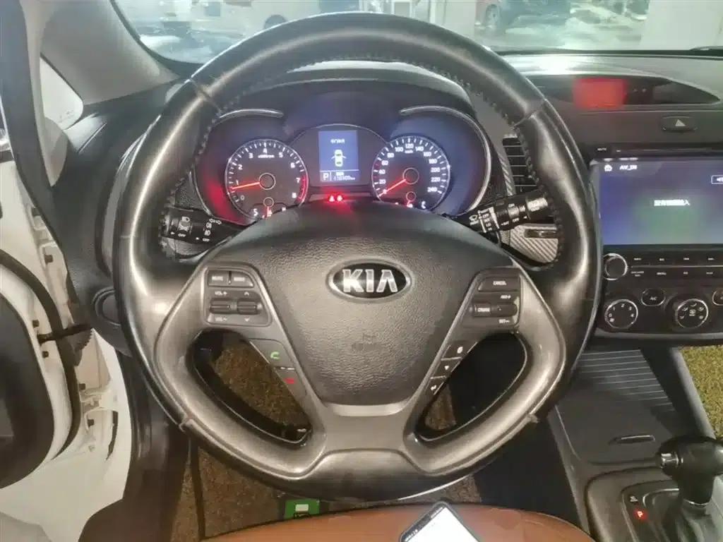Kia K3S 2014 1.6L Automatic GLS — миниатюра 11