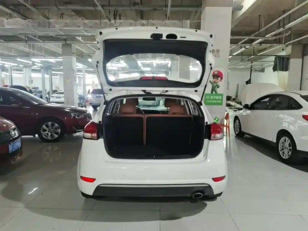 Kia K3S 2014 1.6L Automatic GLS — миниатюра 19