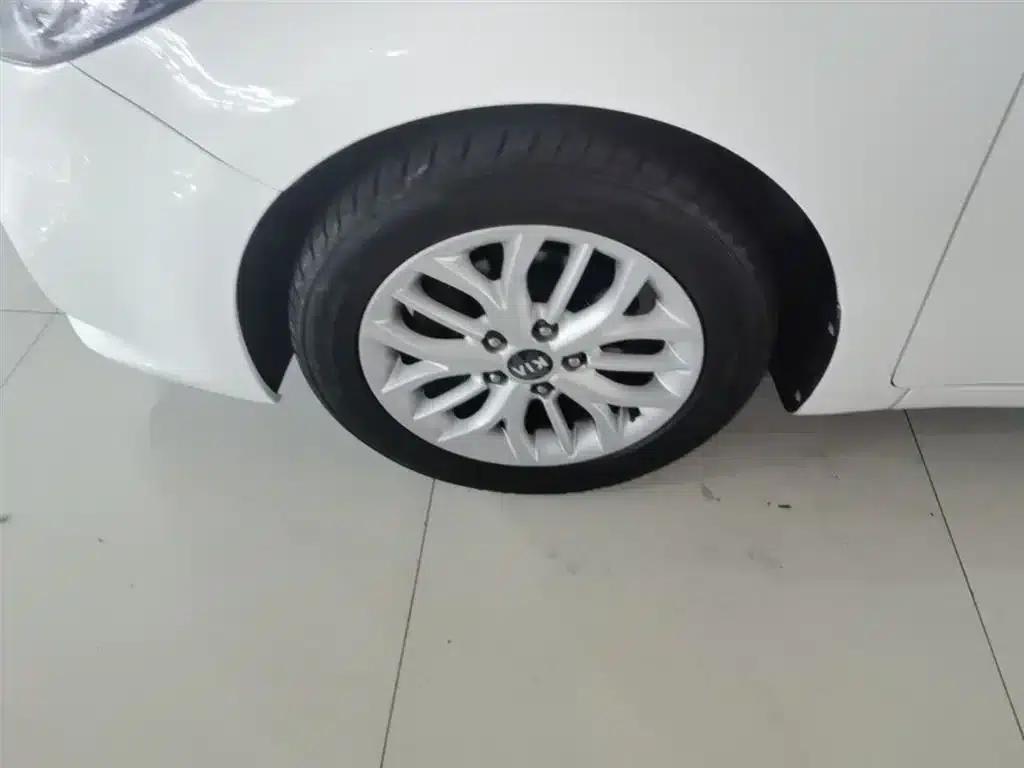 Kia K3S 2014 1.6L Automatic GLS — миниатюра 23