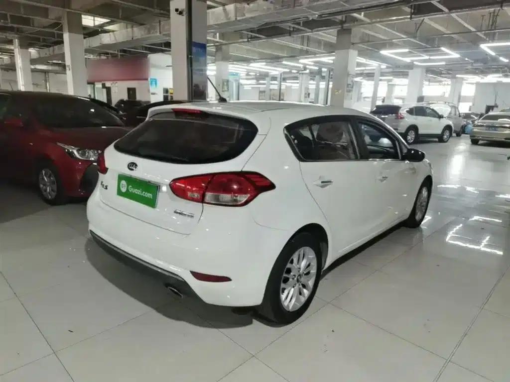 Kia K3S 2014 1.6L Automatic GLS — миниатюра 7
