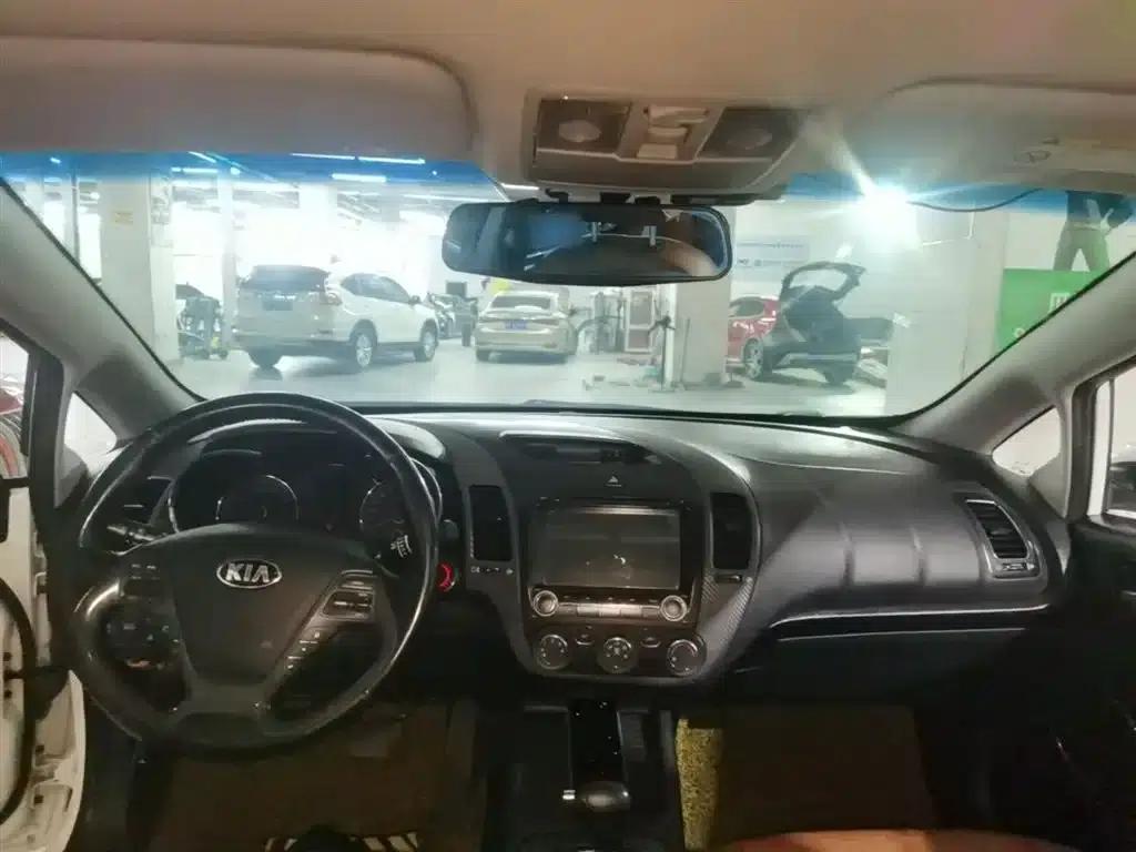 Kia K3S 2014 1.6L Automatic GLS — миниатюра 10