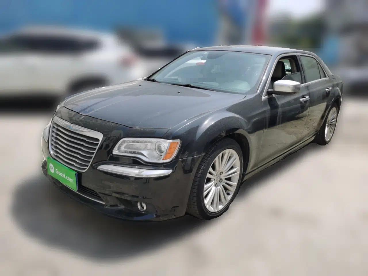 Chrysler 300C 2014 3.0L Excellence Edition — миниатюра 1