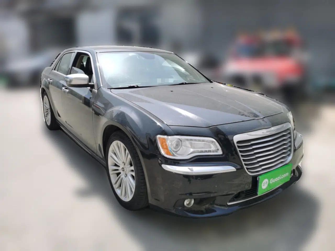 Chrysler 300C 2014 3.0L Excellence Edition — миниатюра 3