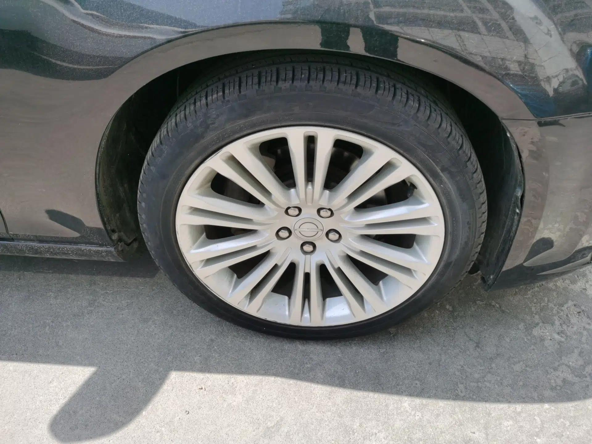 Chrysler 300C 2014 3.0L Excellence Edition — миниатюра 8