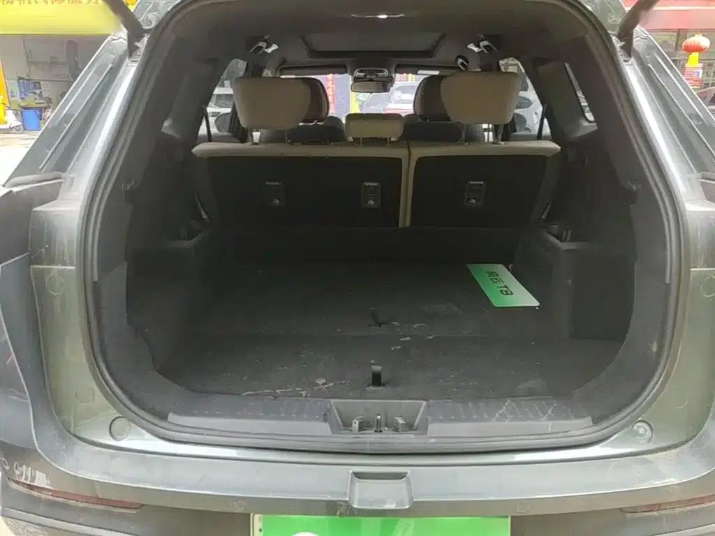 Fengyun T8 2025 1.5T 130km Premium Edition 5-seater — миниатюра 19